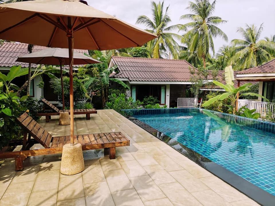 Baan Nai Suan Hotel Bophut Exterior photo