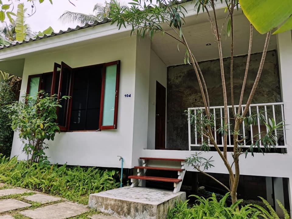 Baan Nai Suan Hotel Bophut Exterior photo