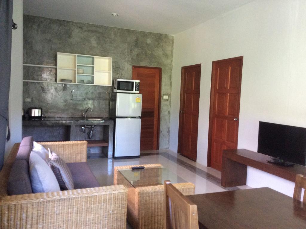 Baan Nai Suan Hotel Bophut Room photo